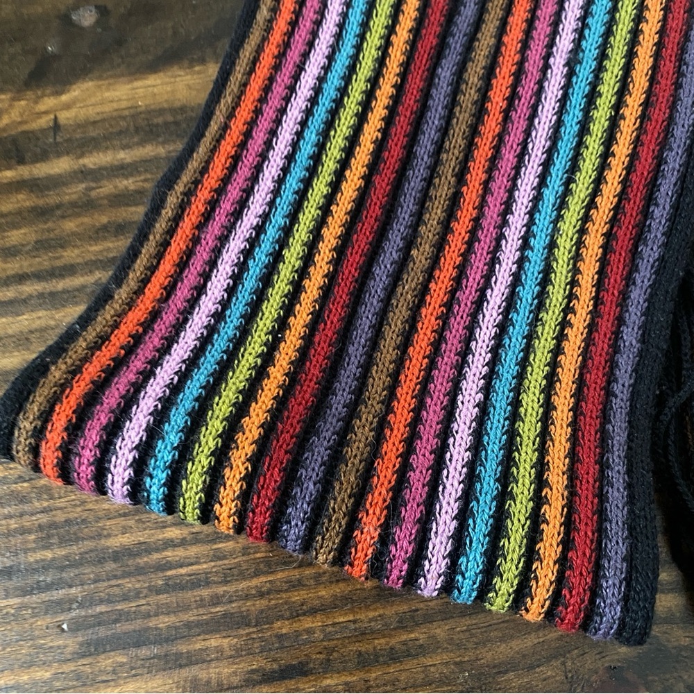 Knit rainbow colorful knit scarf - Picture 6 of 13